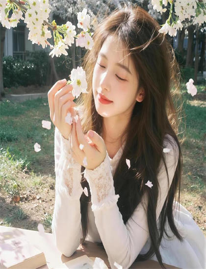 母亲6免费观看高清电视剧_校方辟谣女老师与多名同事有染_老师手抄报简单又漂亮